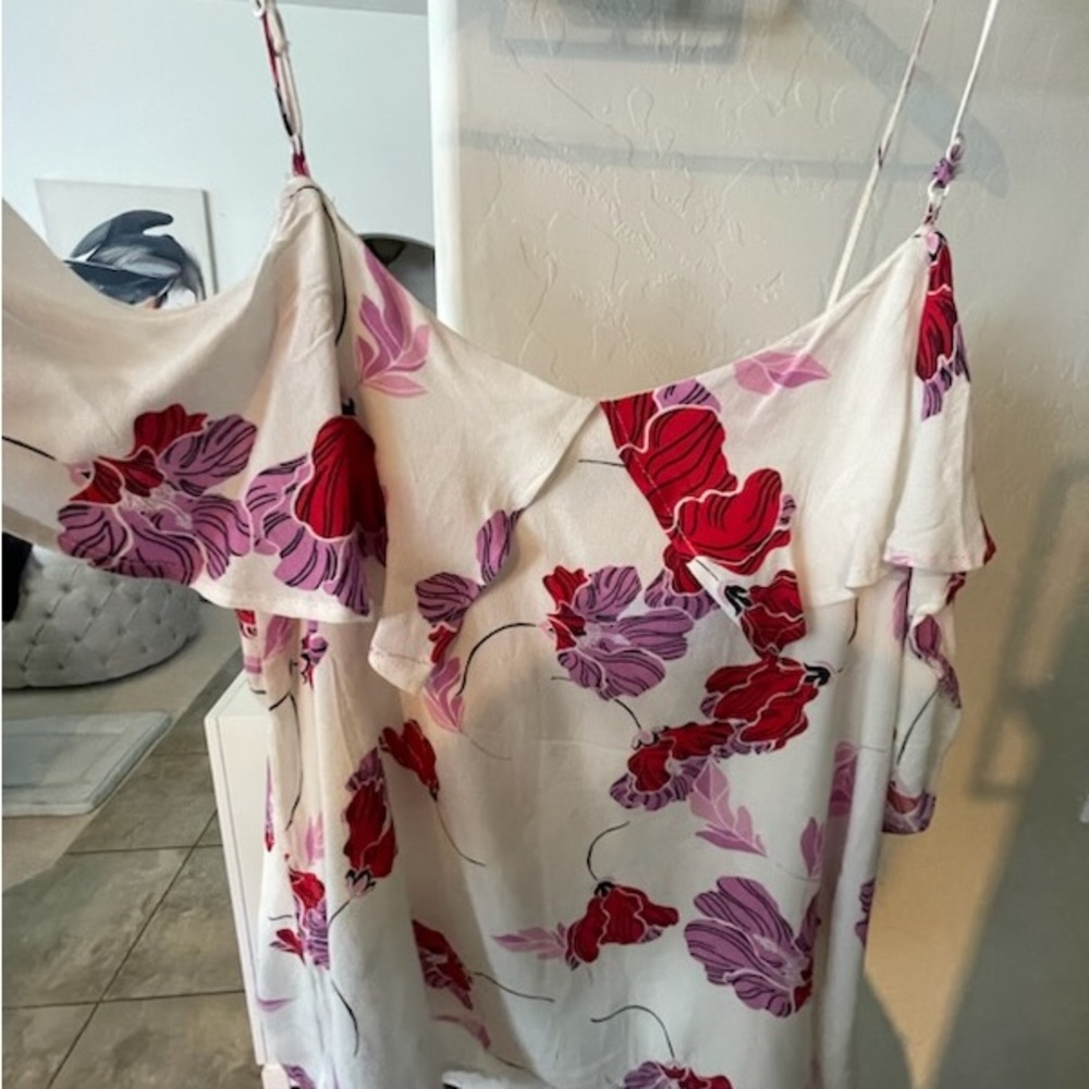 BARDOT Spaghetti strap Sweetheart Floral Top - NWT